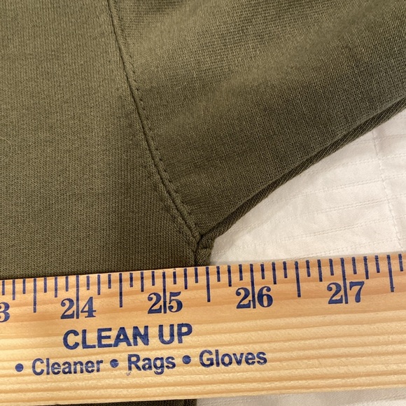 MAN boohoo Man Olive Green hoodie Size Large Training Dept.  Made in UK - Picture 9 of 10